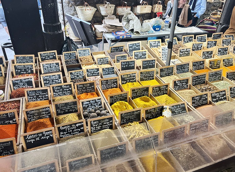 Roger Hunt Travel Agent / Advisor Pictures